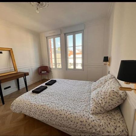 Bulle De Champagne : Petit Cocon En Plein Centre Apartment Epernay Exterior photo